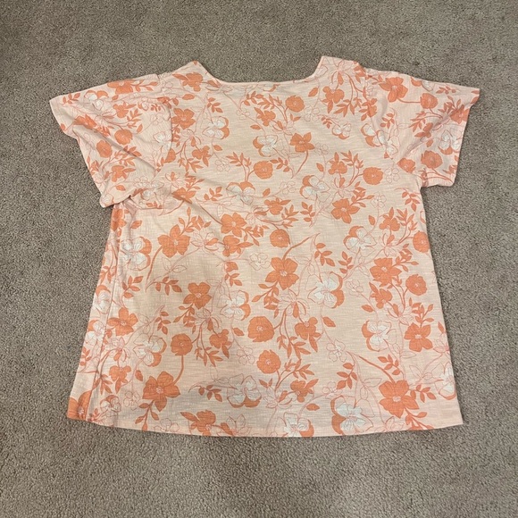 Como Blu Floral Tie-Front Top - Picture 8 of 8
